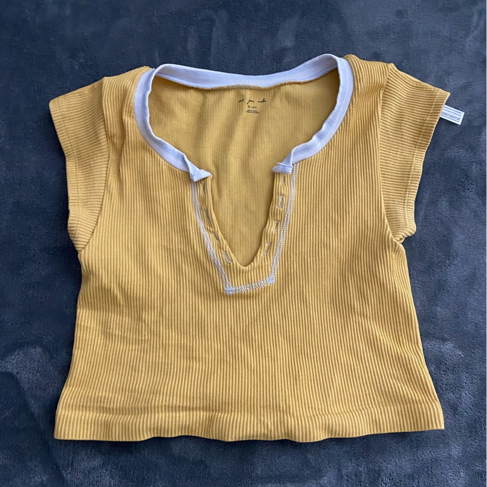 M/L urban out from under go for gold top in yellow and blue